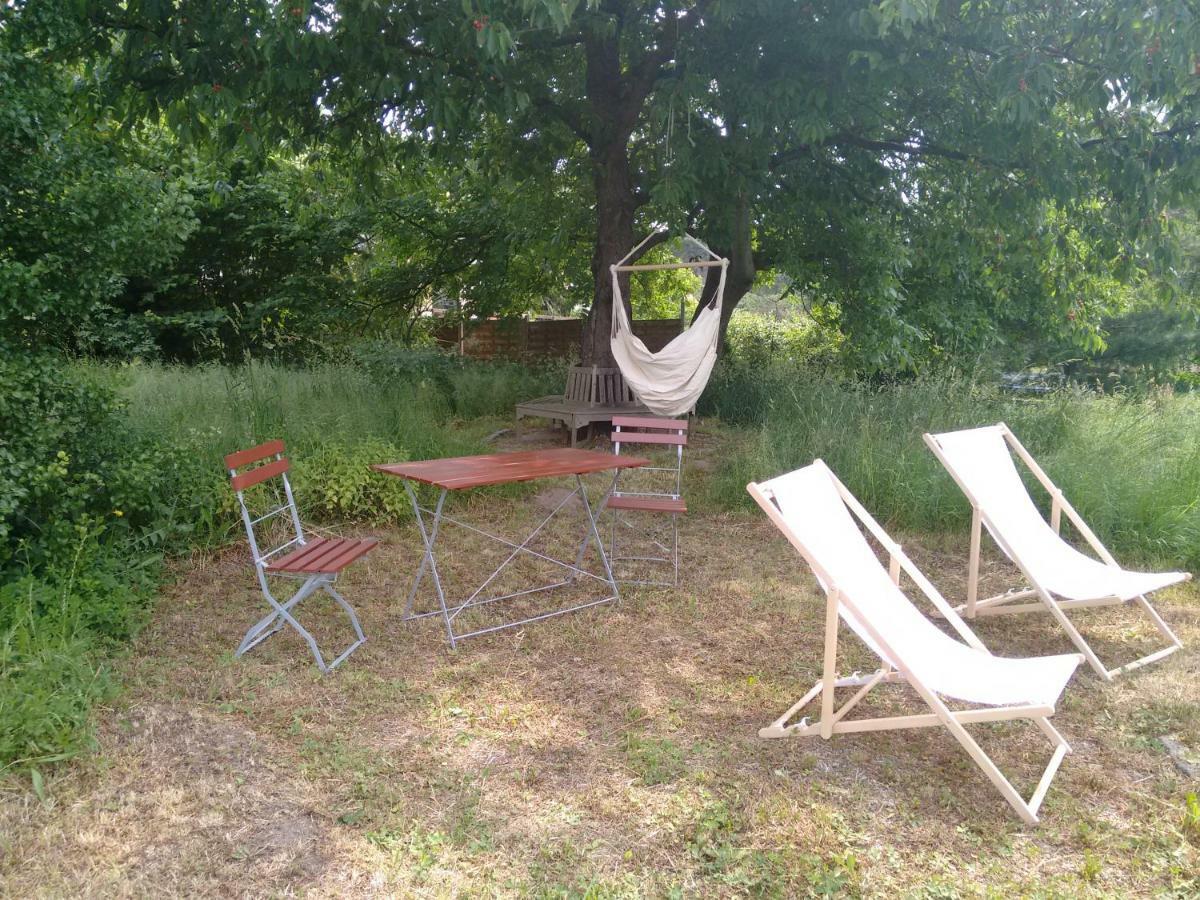 Pension Elbkiosk Kleinzadel Exteriör bild