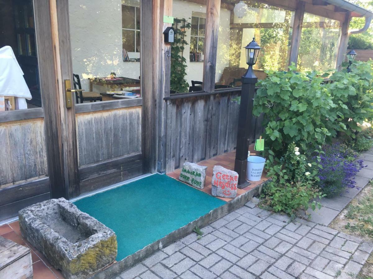 Pension Elbkiosk Kleinzadel Exteriör bild