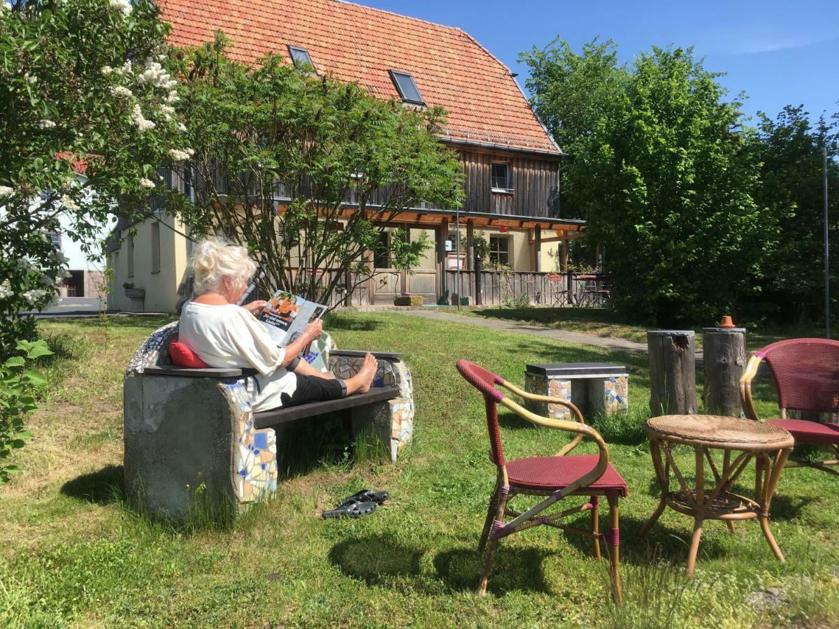 Pension Elbkiosk Kleinzadel Exteriör bild